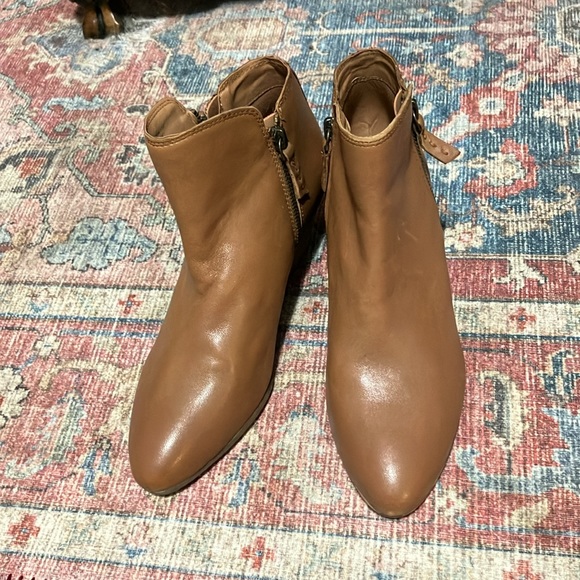 Frye Judith moto ankle boots booties cognac leather 8.5 brown - Picture 11 of 15